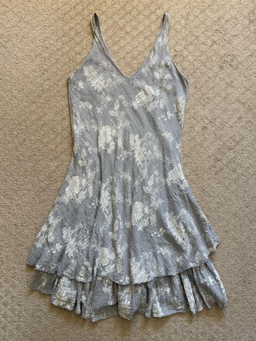 Light Gray Floral Ruffle Layered Dress Cottagecore Boho Indie Granola Cotton S